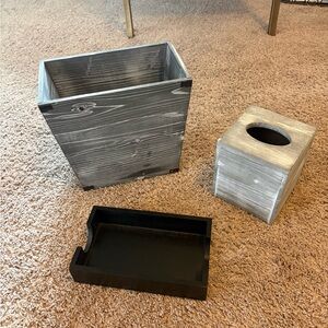 Gray Wood Grain home  Accents Set - 3-Piece